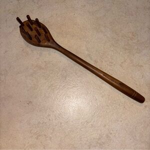 Williams-Sonoma Dark
Wood Pasta Fork Spaghetti Server